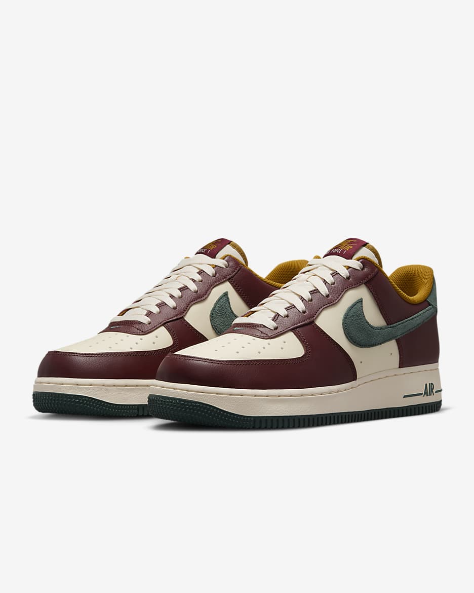 Nike air force 1 07 leather red best sale